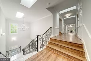 1111 Towlston Rd, McLean, VA 22102 - Photo 22