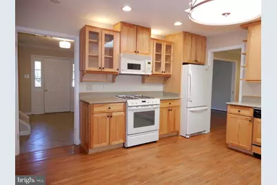 7014 Maple Tree Lane, Springfield, VA 22152 - Photo 10