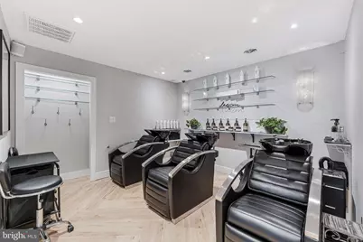 762-B Walker Road, Great Falls, VA 22066 - Photo 10