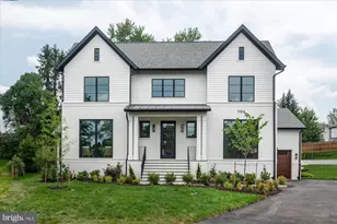 1104 Sharon Ct, McLean, VA 22101 - Photo 1