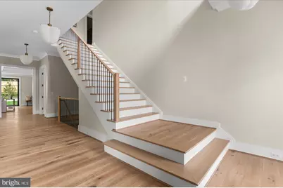 1104 Sharon Court, McLean, VA 22101 - Photo 4