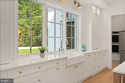 1104 Sharon Court, McLean, VA 22101 - Photo 12