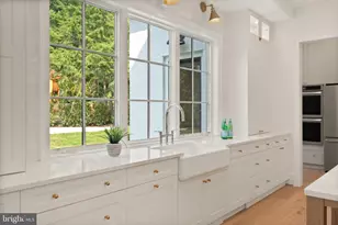 1104 Sharon Ct, McLean, VA 22101 - Photo 12