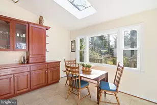 8623 Pappas Way, Annandale, VA 22003 - Photo 22