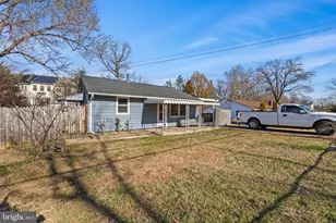 3900 Elmwood Dr, Alexandria, VA 22303 - Photo 22