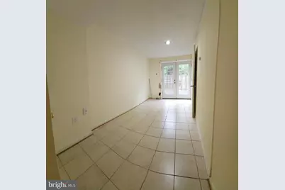 14427 Four Chimney Drive, Centreville, VA 20120 - Photo 8