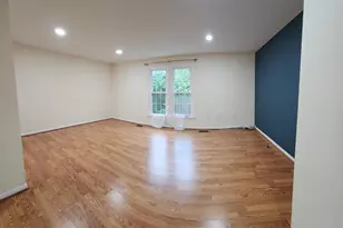 14427 Four Chimney Dr, Centreville, VA 20120 - Photo 6