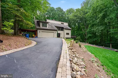 10227 Lawyers Road, Vienna, VA 22181 - Photo 4