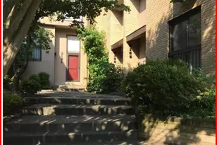 3163 Colchester Brook Ln, Fairfax, VA 22031 - Photo 2