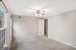 10848 Burr Oak Way, Burke, VA 22015 - Photo 32