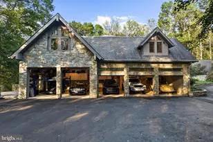 536 Springvale Rd, Great Falls, VA 22066 - Photo 116