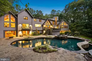 536 Springvale Rd, Great Falls, VA 22066 - Photo 2