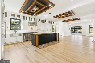 2919 Lawrence Dr, Falls Church, VA 22042 - Photo 8