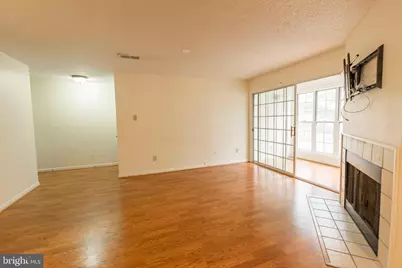 12103 Green Ledge Court #202, Fairfax, VA 22033 - Photo 4
