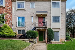 4551 Logsdon Dr, Annandale, VA 22003 - Photo 1