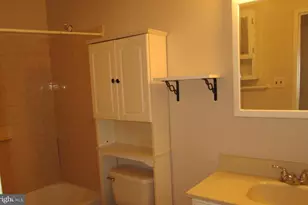 8742 Walutes Cir, Alexandria, VA 22309 - Photo 12