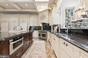 10205 Cedar Pond Dr, Vienna, VA 22182 - Photo 28