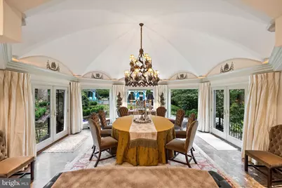 10205 Cedar Pond Drive, Vienna, VA 22182 - Photo 12