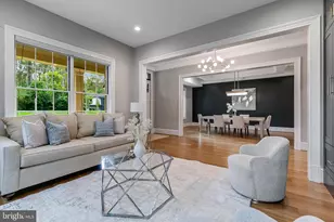 7002 River Oaks Dr, McLean, VA 22101 - Photo 4