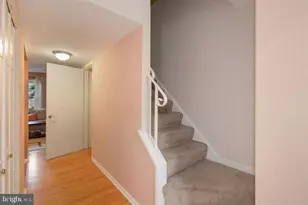 4916 Van Masdag Ct, Annandale, VA 22003 - Photo 10