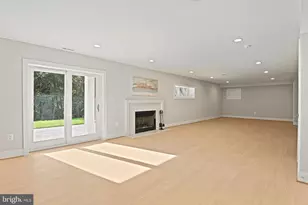 10900 Hunter Station Rd, Vienna, VA 22181 - Photo 54