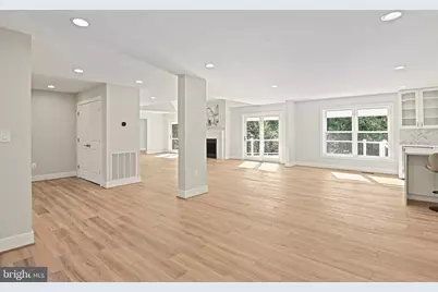 10900 Hunter Station Road, Vienna, VA 22181 - Photo 18