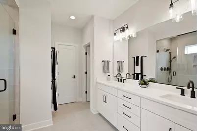 8217 Bucknell Drive, Vienna, VA 22180 - Photo 38