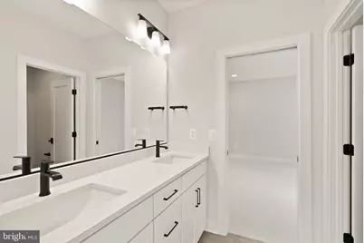 8217 Bucknell Drive, Vienna, VA 22180 - Photo 46