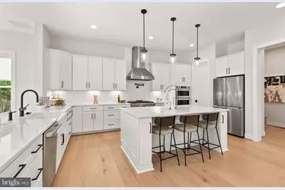 8217 Bucknell Drive, Vienna, VA 22180 - Photo 28