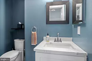 6870 Deer Run Dr, Alexandria, VA 22306 - Photo 46