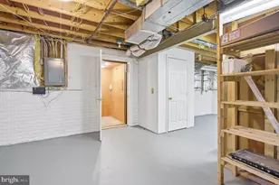 10127 Red Spruce Rd, Fairfax, VA 22032 - Photo 54