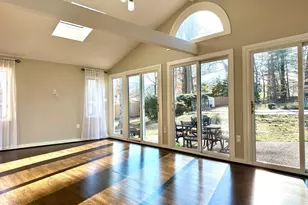 2529 W Meredith Dr, Vienna, VA 22181 - Photo 8