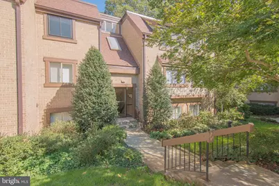 1665 Parkcrest Circle #301, Reston, VA 20190 - Photo 1