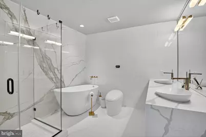 8220 Crestwood Heights Drive #712, McLean, VA 22102 - Photo 14