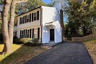 9983 Hemlock Woods Ln, Burke, VA 22015 - Photo 1