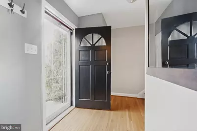 9909 Lakepointe Drive, Burke, VA 22015 - Photo 8