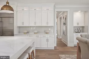 623 Echols St SE, Vienna, VA 22180 - Photo 16