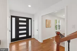 4773 Farndon Ct, Fairfax, VA 22032 - Photo 2