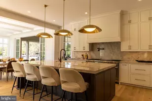 9605 Georgetown Pike, Great Falls, VA 22066 - Photo 12