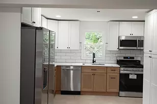 2834 Bolling Rd, Falls Church, VA 22042 - Photo 10