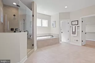 7605 Burnside Ct, Falls Church, VA 22043 - Photo 48