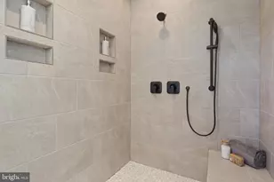 7605 Burnside Ct, Falls Church, VA 22043 - Photo 66