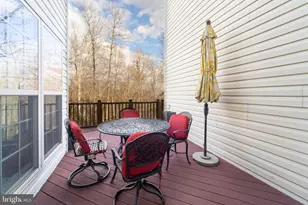 5237 Jule Star Dr, Centreville, VA 20120 - Photo 16