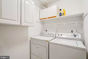 563 Florida Ave, Herndon, VA 20170 - Photo 24