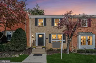 7422 Chummley Ct, Falls Church, VA 22043 - Photo 2