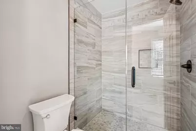 7422 Chummley Court, Falls Church, VA 22043 - Photo 18