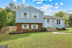 15303 Whispering Glen Ct, Centreville, VA 20120 - Photo 1