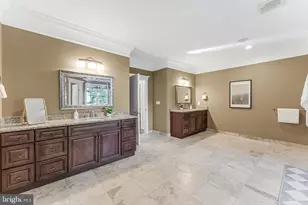 829 Golden Arrow St, Great Falls, VA 22066 - Photo 50