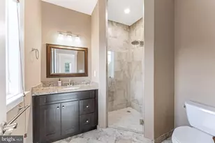 829 Golden Arrow St, Great Falls, VA 22066 - Photo 64