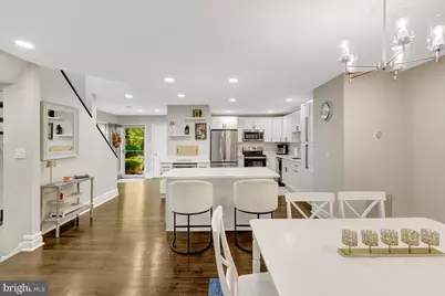 11110 Lakespray Way, Reston, VA 20191 - Photo 10